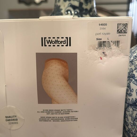 NWT Wolford Diamond Net Tights - Picture 3 of 6